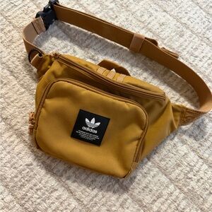 Adidas Khaki Adjustable Waist Bag with Front/Top/Back Zip Pockets, Rubber logo